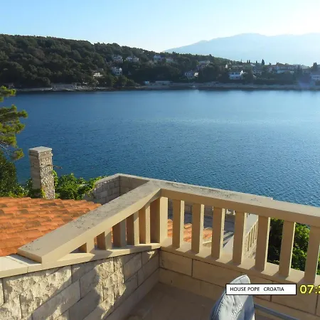 Bed & Breakfast Beachfront House Pope Selca (Brac)