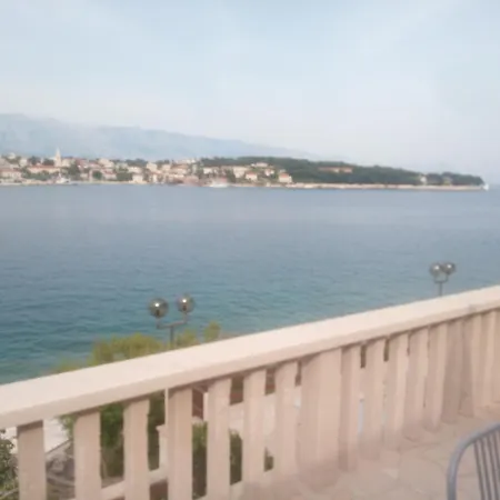 Beachfront House Pope Bed & Breakfast Selca (Brac)