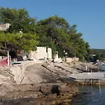 Bed and Breakfast Beachfront House Pope Selca (Brac)