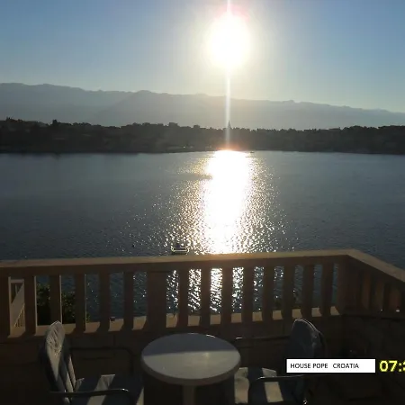 Beachfront House Pope Selca (Brac)